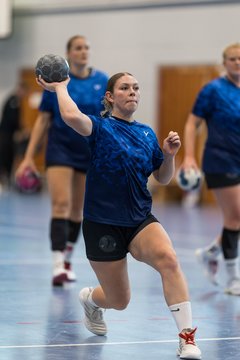 Bild 171 - F HSG Kremperheide/Muensterdorf - HSG Holstein Kiel/Kronshagen : Ergebnis: 31:26